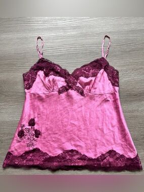 100% Silk Vintage y2k Licorice Pink Camisole with Burgundy Lace Trim - size L
